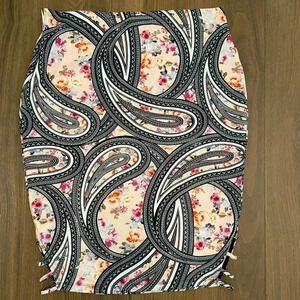 Bisou bisou women’s stretchy pencil paisley skirt size large knee length